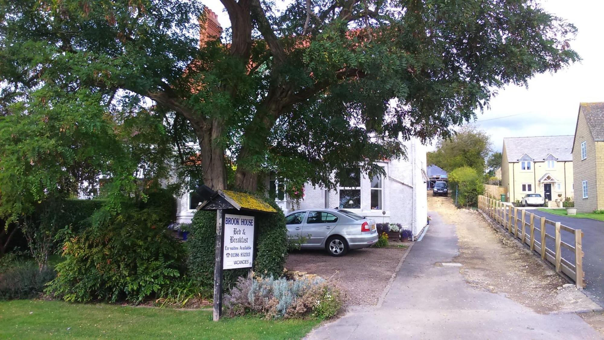 Brook House Bed & Breakfast Broadway  Dış mekan fotoğraf